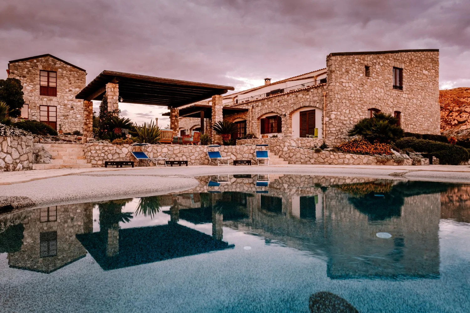 Luxe terras met lounge